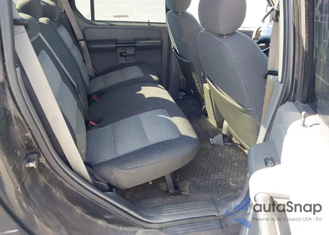 2005 Ford Explorer Sport Trac Adrenalin/Xls/Xlt from USA, damaged, VIN 1FMZU67K55UB69688